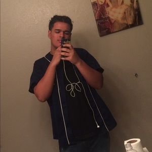 Meet your Posher, Emmanuel